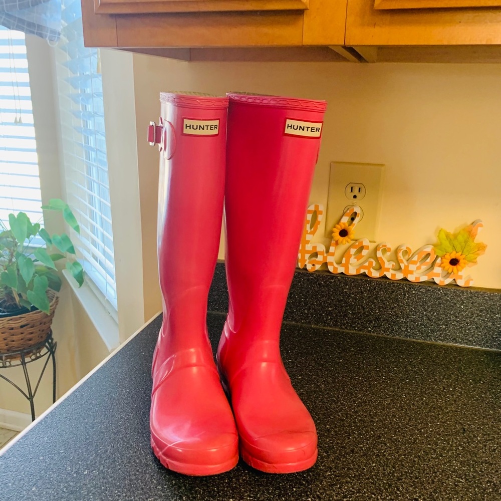 Rain boots
